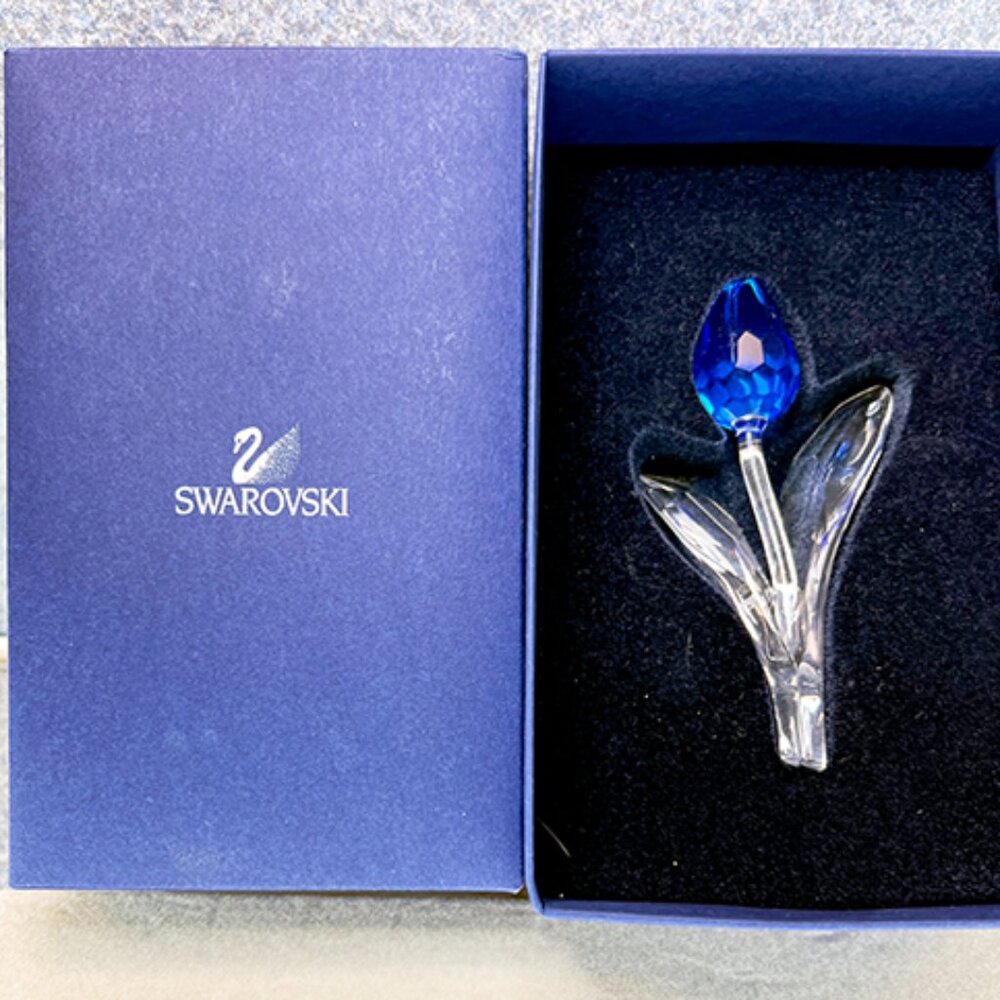 Swarovski Crystal Blue Tulip figurine - New in Original Box